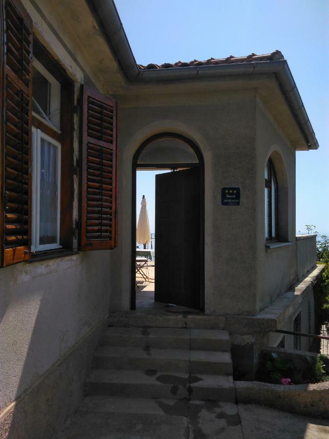 Apartments Aurora Opatija Exterior photo